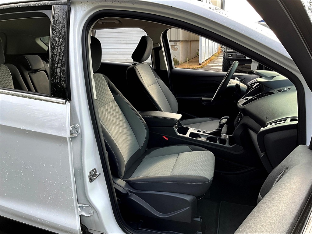 2019 Ford Escape SE photo 11