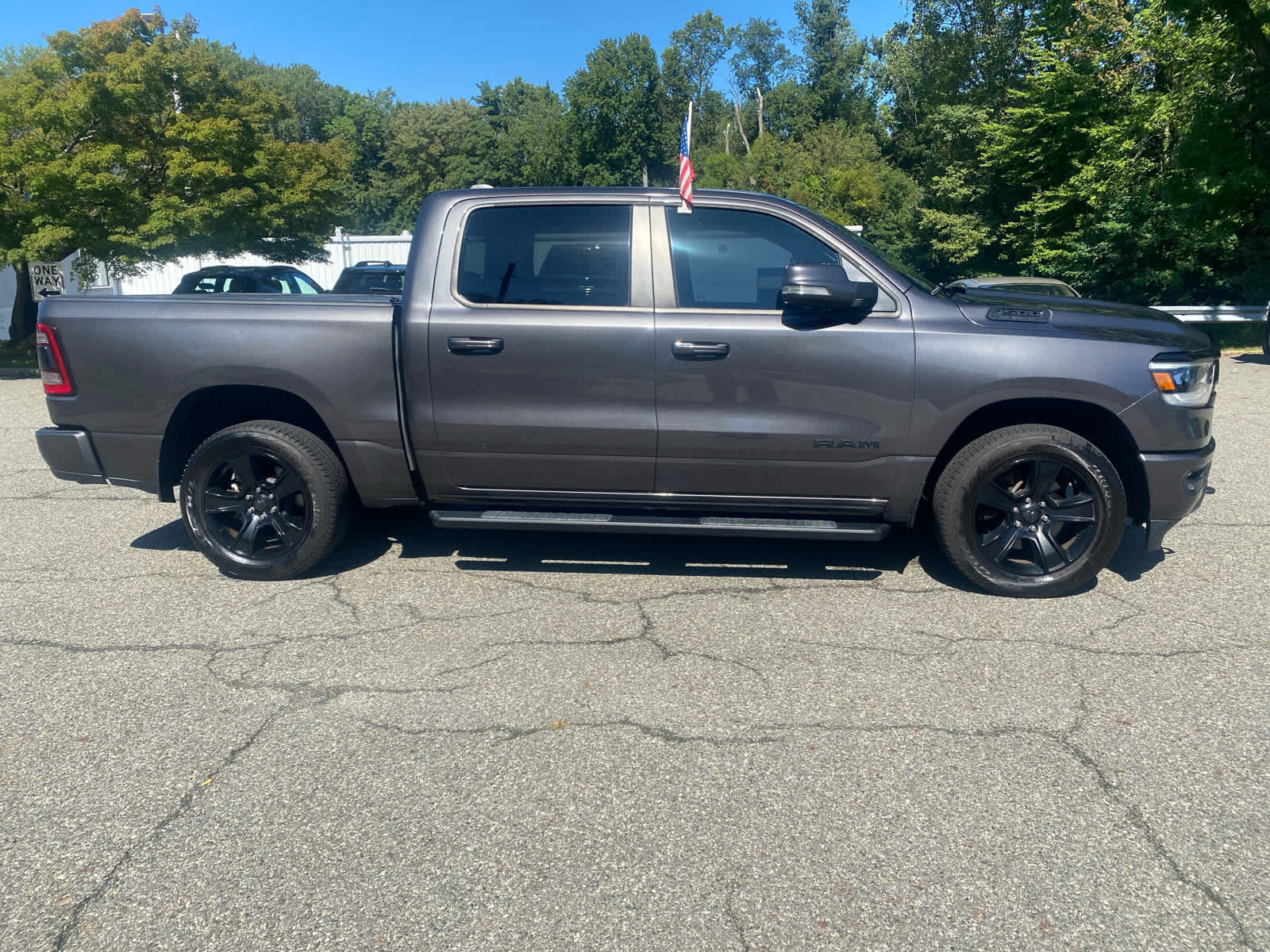 2020 Ram 1500 Big Horn photo 2