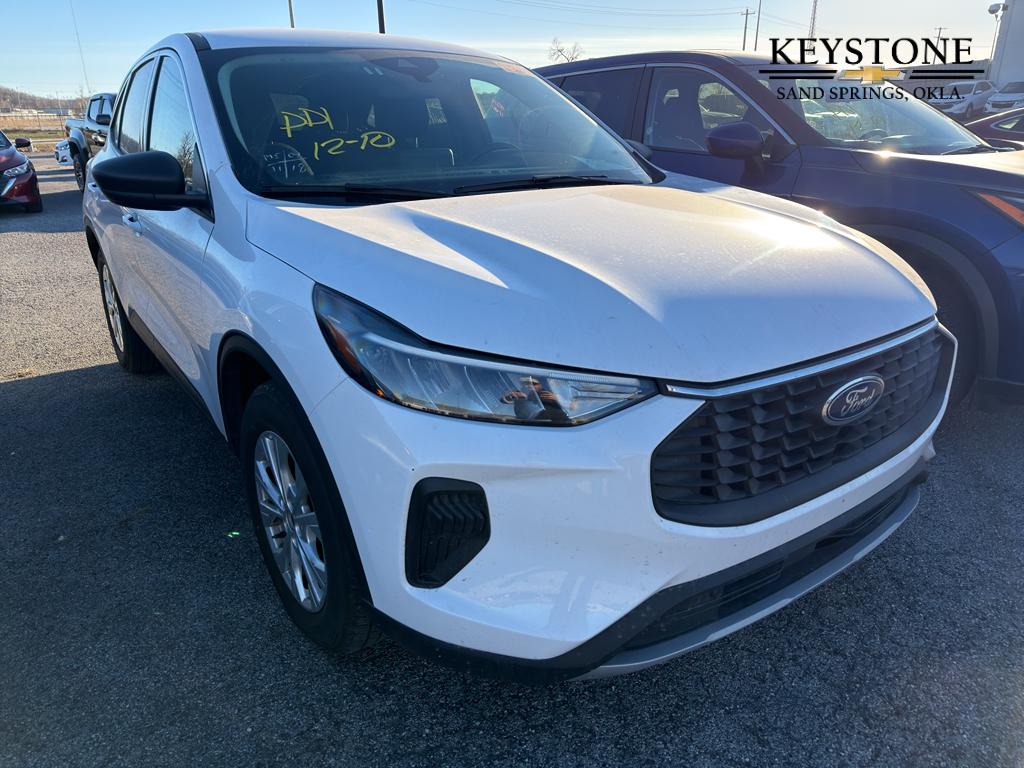 2024 Ford Escape Active's photo