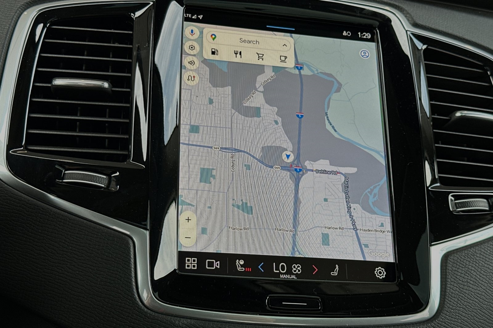 2025 Volvo XC90 Plus photo 19