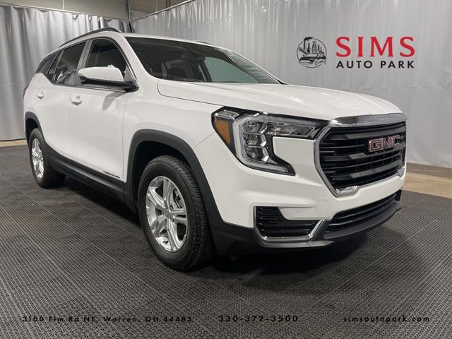2024 GMC Terrain SLE's photo
