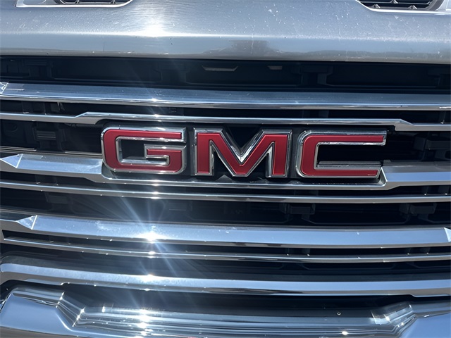 2020 Gmc Sierra SLE photo 23