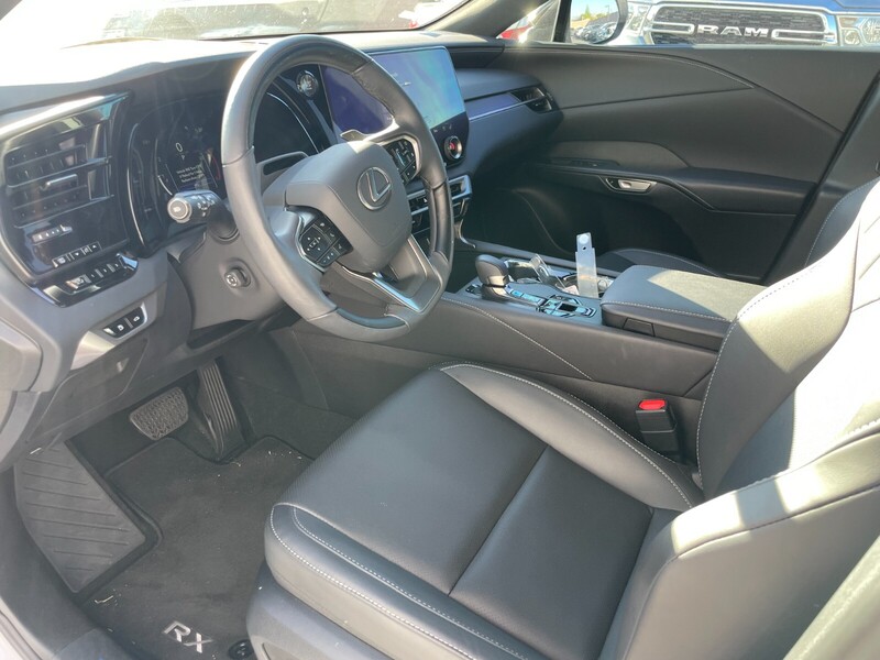 2025 Lexus RX 350 F SPORT photo 4