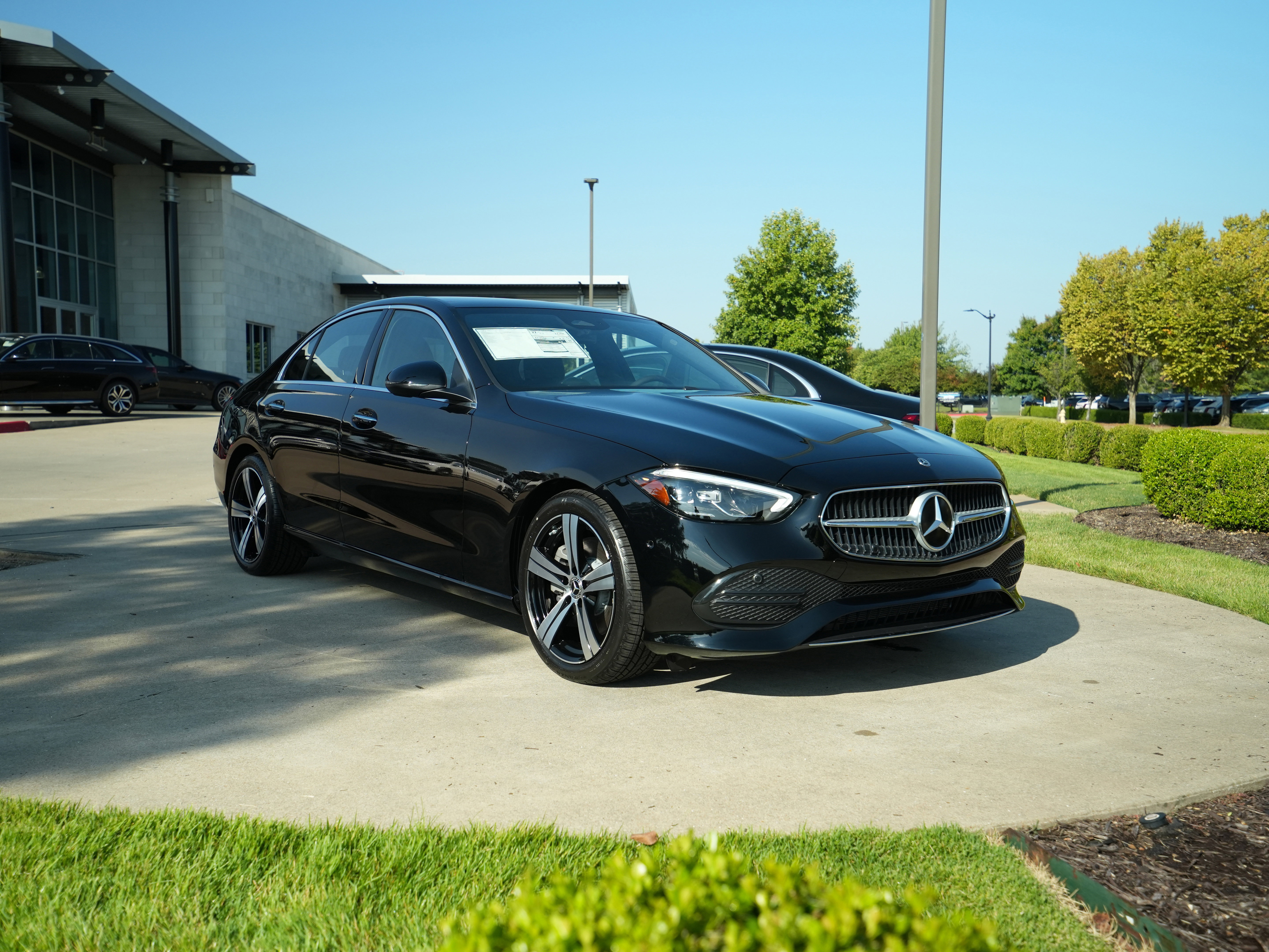 2025 Mercedes-Benz C-Class Sedan C 300's photo