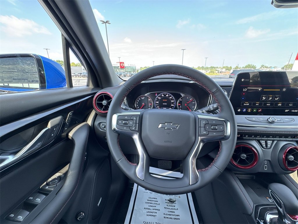 2025 Chevrolet Blazer RS photo 12