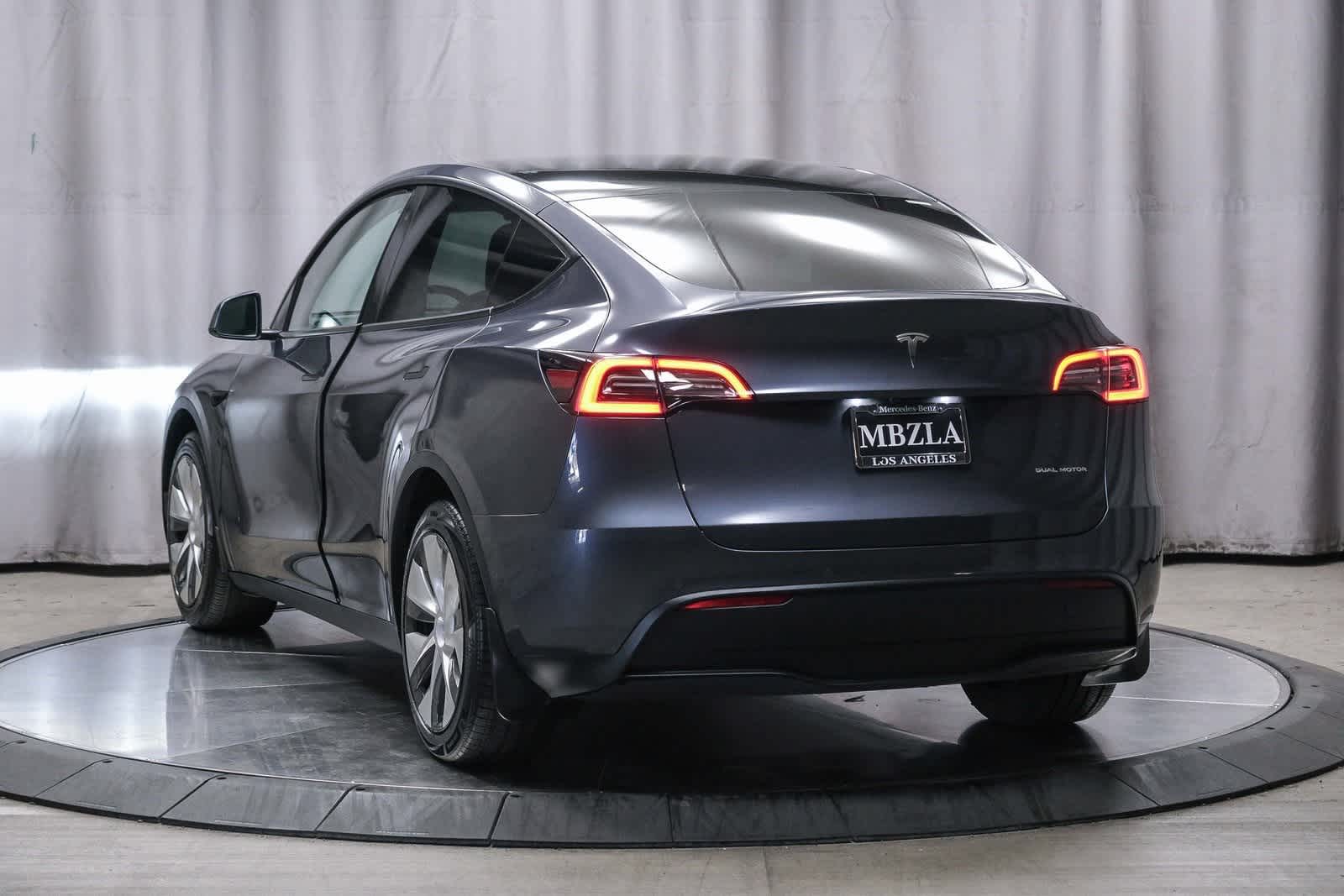Used 2021 Tesla Model Y Long Range with VIN 5YJYGDEE9MF213420 for sale in Northfield, Minnesota
