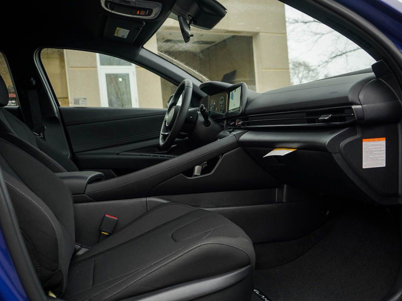 2025 Hyundai Elantra Hybrid SEL Sport photo 8