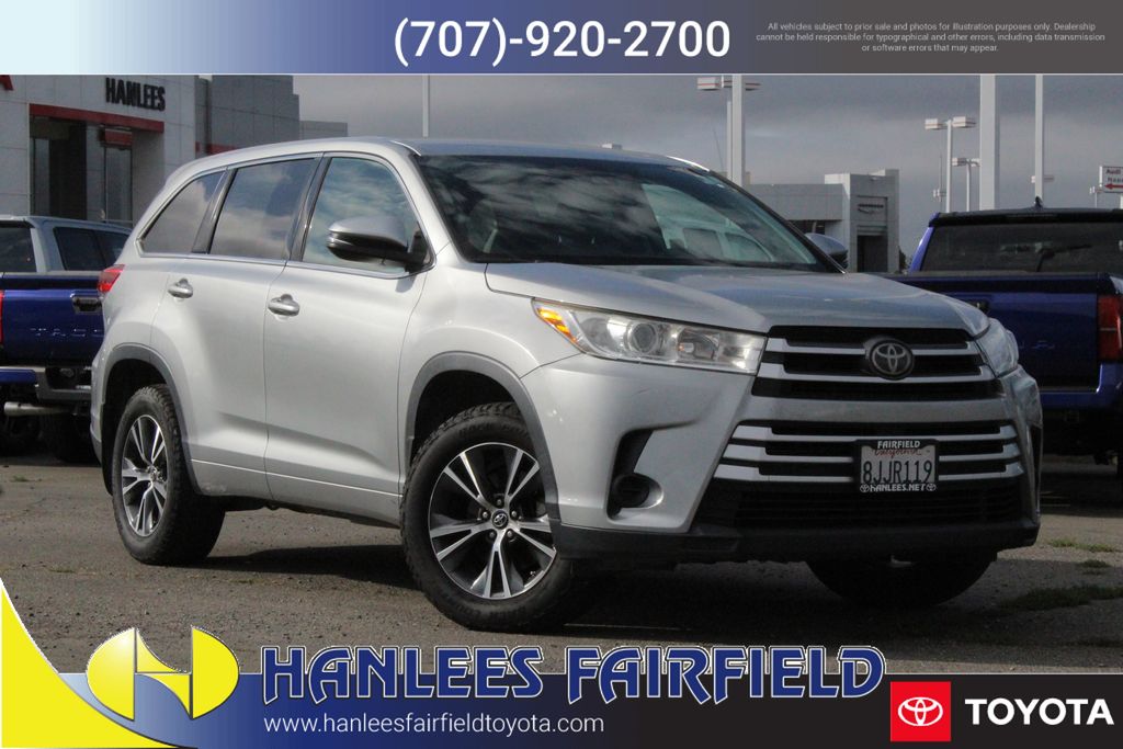2017 Toyota Highlander LE