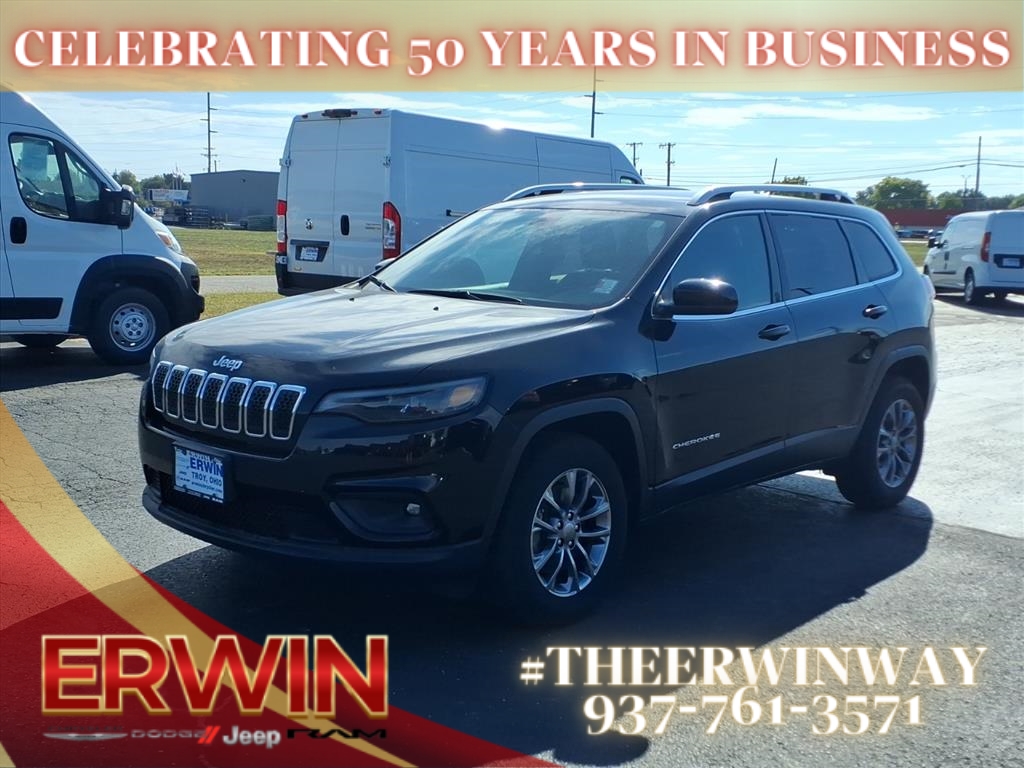 2020 Jeep Cherokee Latitude photo 2