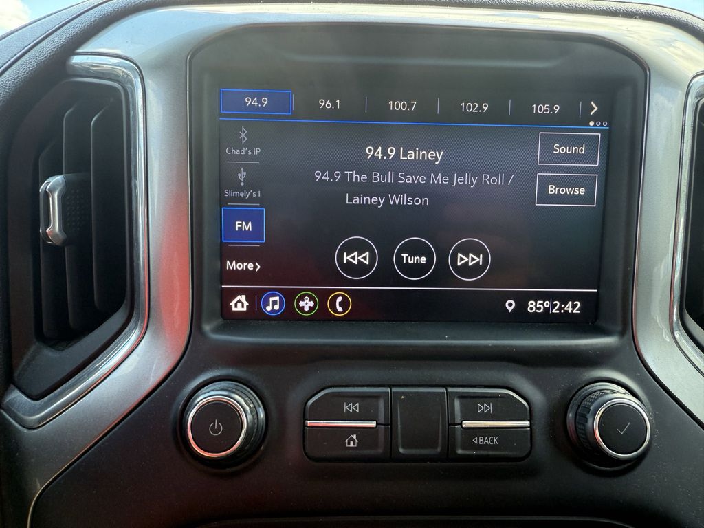2020 Chevrolet Silverado 2500HD LT photo 4