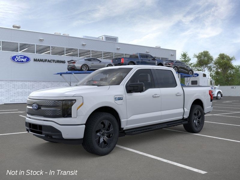 2025 Ford F-150 Lightning photo 2