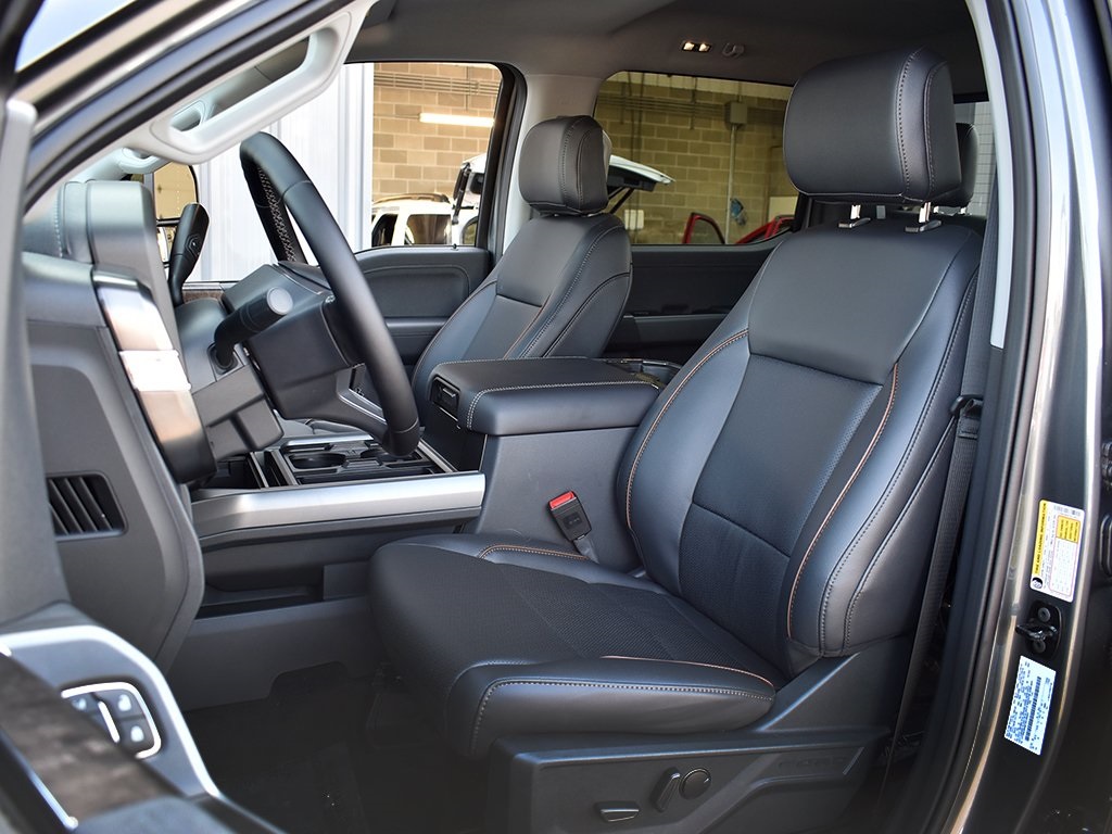 2026 Ford F-350 Lariat photo 5