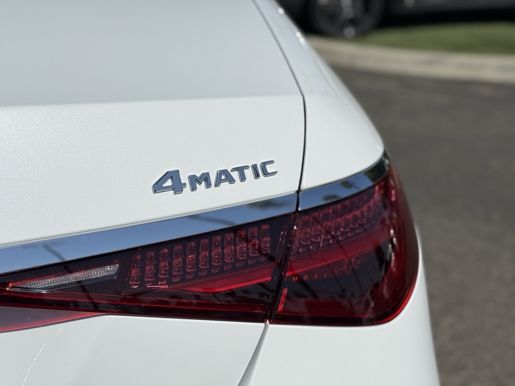 2026 Mercedes Benz S 580e 4MATIC photo 2