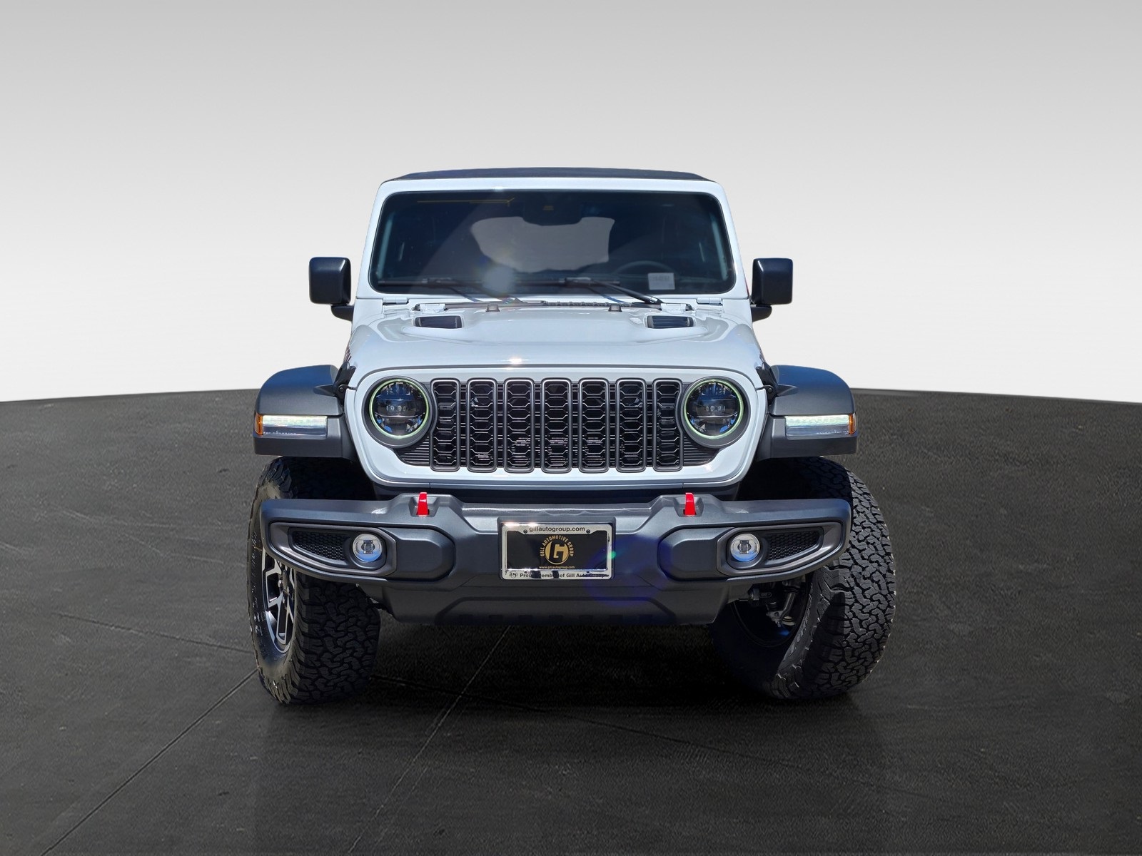 2025 Jeep Wrangler Rubicon photo 2