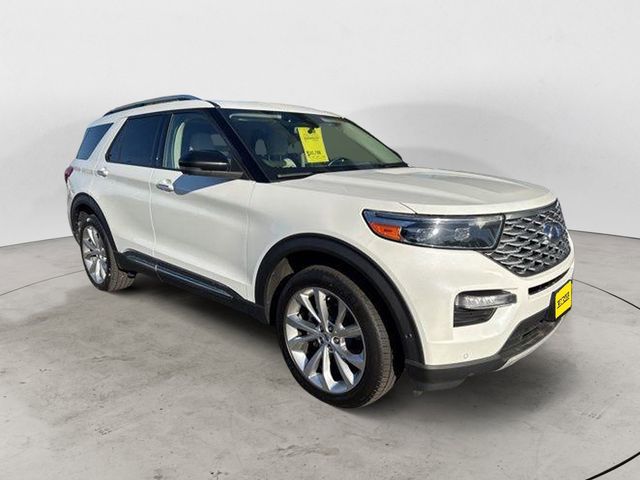 2021 Ford Explorer Platinum photo 2
