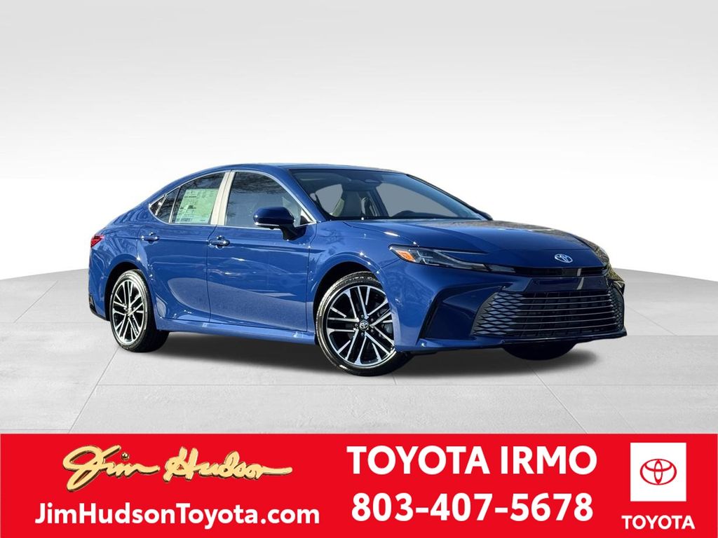 2026 Toyota Camry XLE's photo