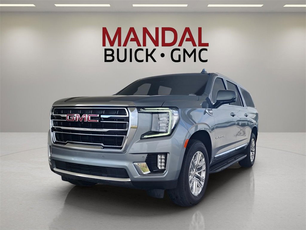 2023 GMC Yukon XL SLT's photo