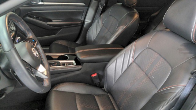 Used 2024 BLACK Nissan 2.0 SR image 16