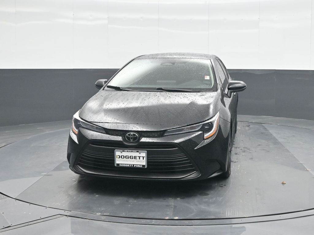2024 Toyota Corolla LE photo 4