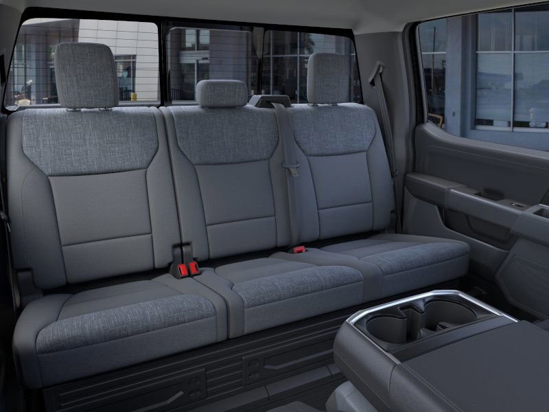 2025 Ford F-150 XLT photo 9