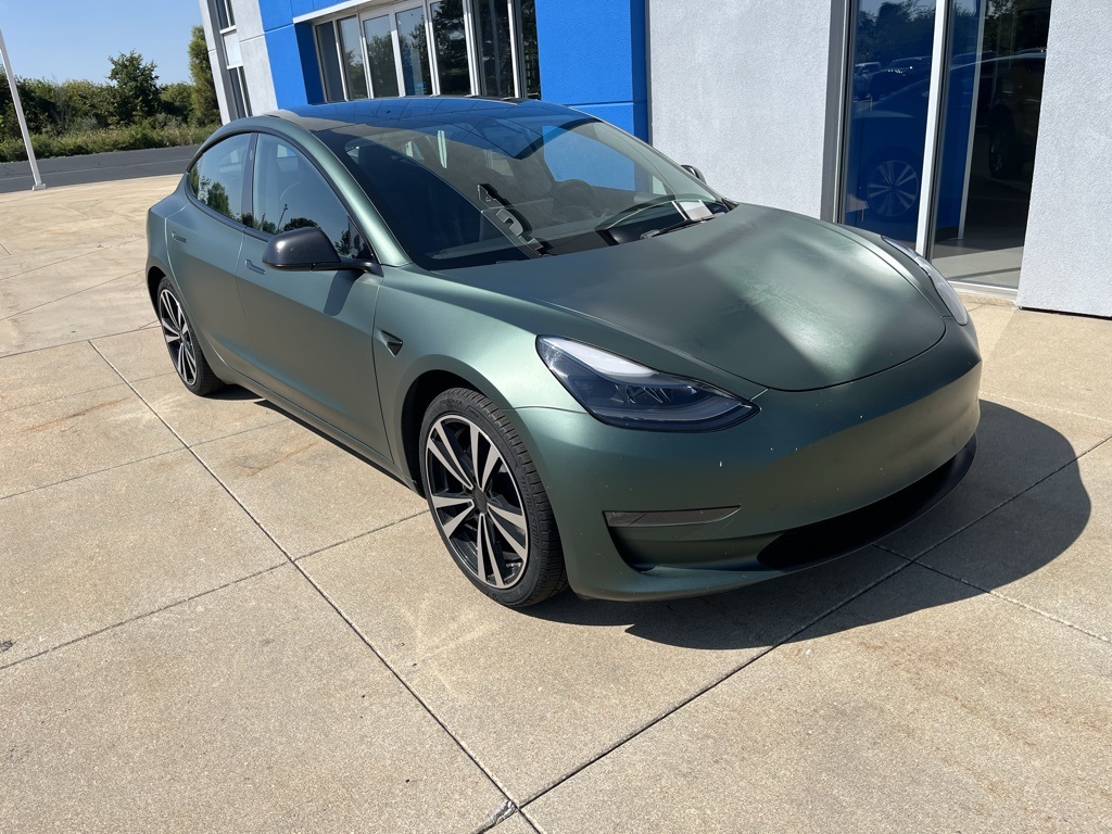 2022 Tesla Model 3 Long Range photo 4