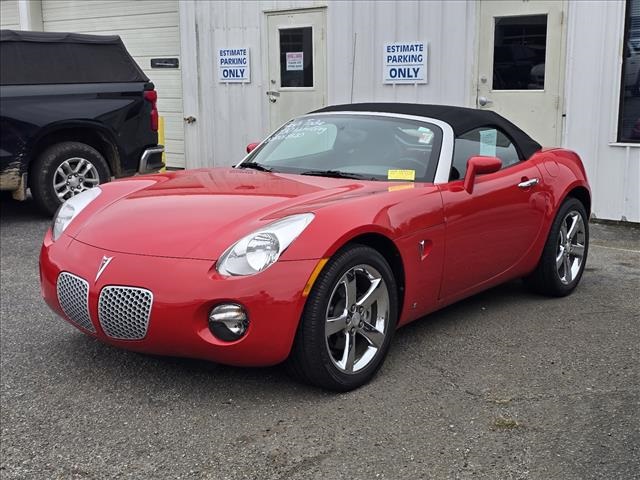 Used 2007 Pontiac Solstice Base with VIN 1G2MB35B57Y110288 for sale in Forest City, NC