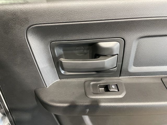 2025 Ram 2500 Tradesman photo 34