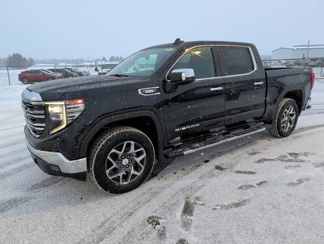 2026 GMC Sierra 1500 SLT's photo