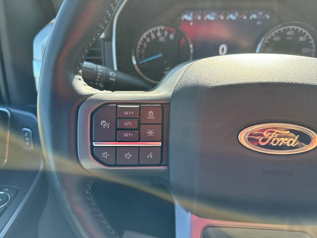 2022 Ford F-150 XLT photo 19