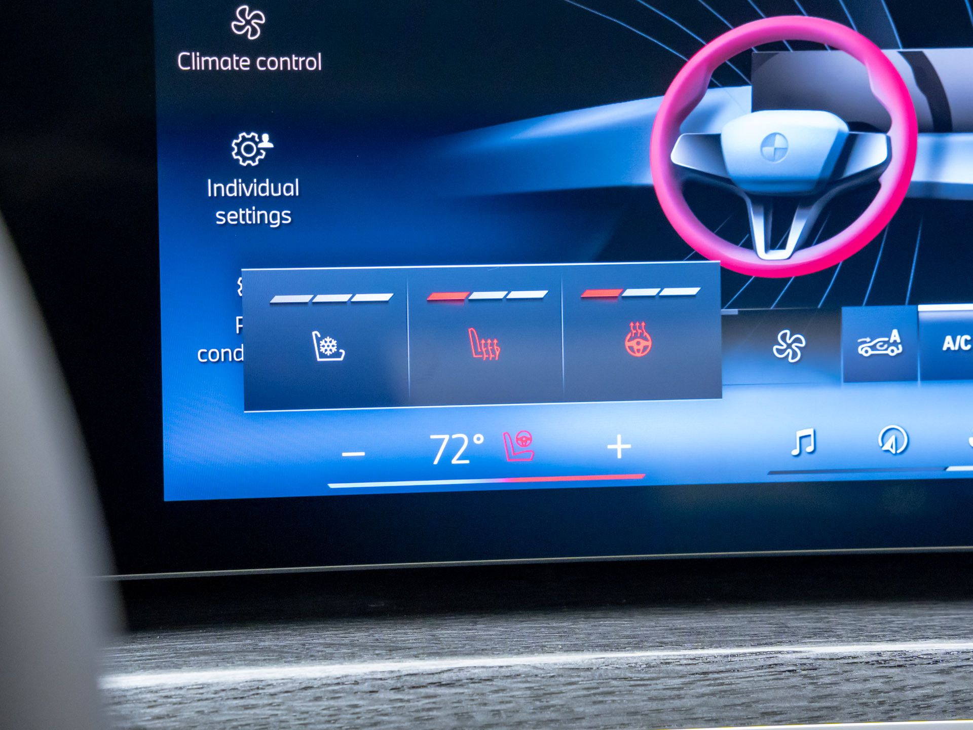 New 2025 Brooklyn Grey Metallic BMW 750e xDrive image 28