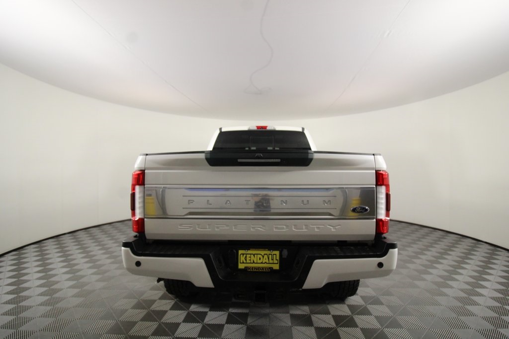 2017 Ford F-350 photo 8