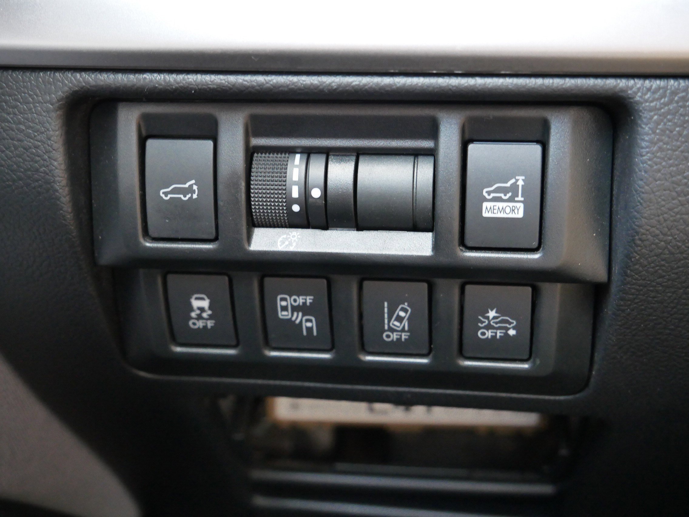 2019 Subaru Outback Premium photo 26
