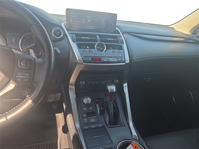 2019 Lexus NX 300h Luxury photo 11