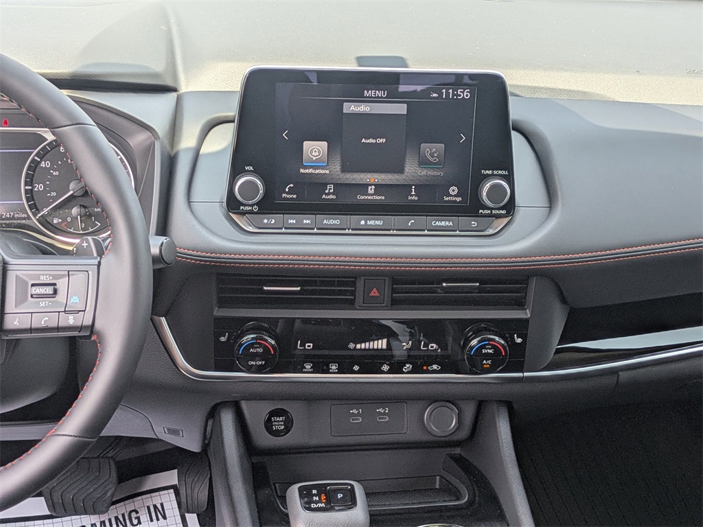 2026 Nissan Rogue SV photo 20