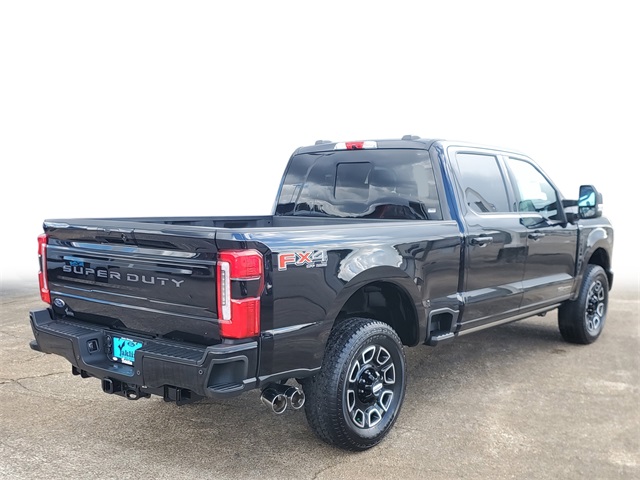 2025 Ford F-250 Platinum photo 3