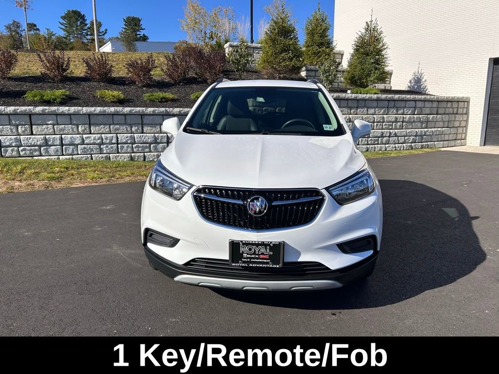 2022 Buick Encore Preferred photo 2