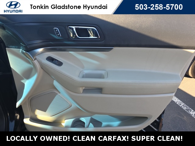 2013 Ford Explorer Base photo 21