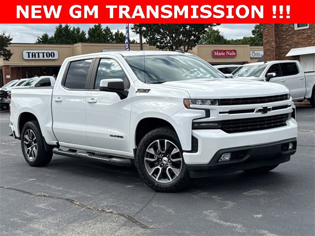 2020 Chevrolet Silverado 1500 RST photo 2