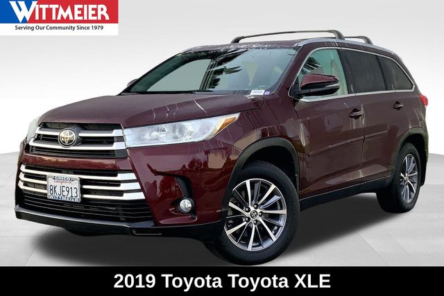 2019 Toyota Highlander XLE's photo