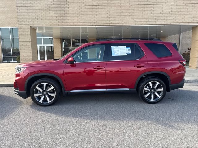 2025 Honda Pilot Touring's photo