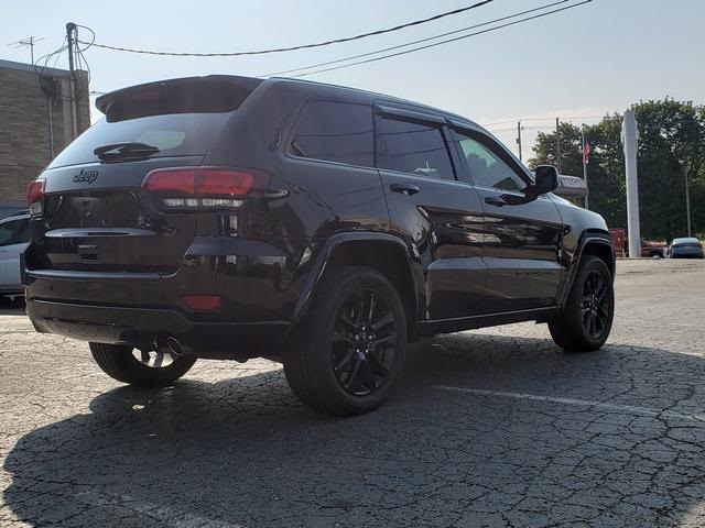 2021 Jeep Grand Cherokee Laredo X photo 6