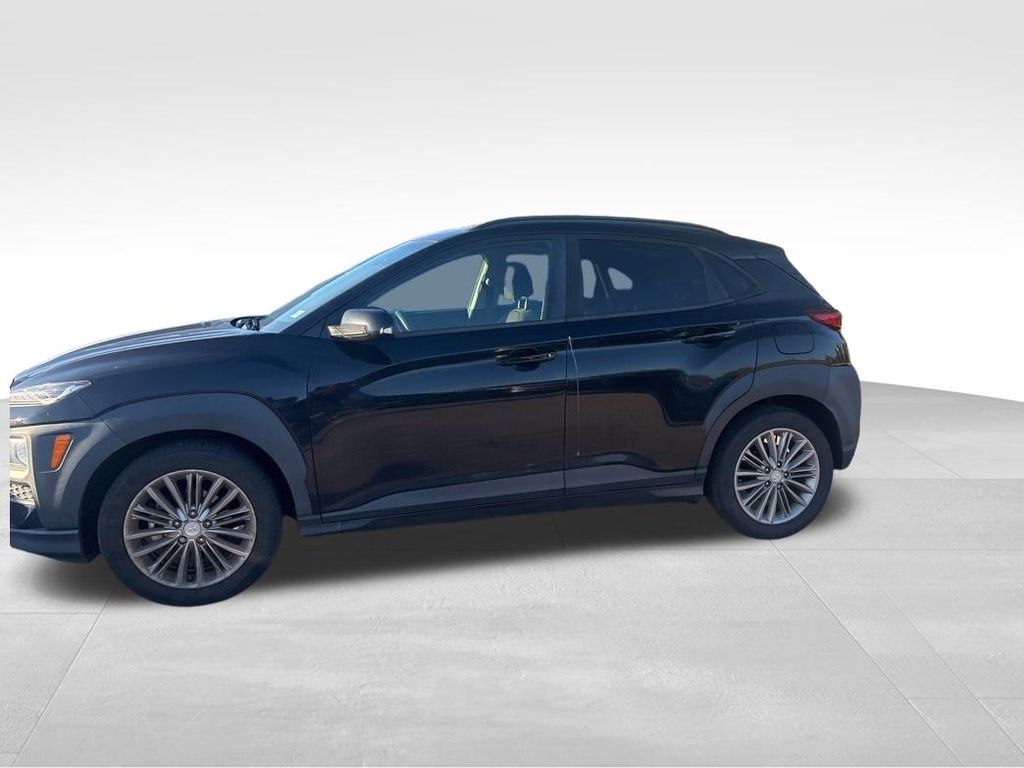 2020 Hyundai Kona SEL Plus photo 3