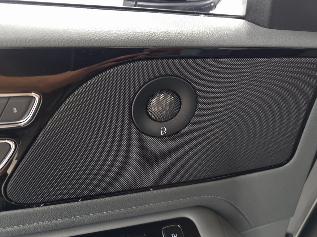 2020 Lincoln Aviator Reserve photo 12