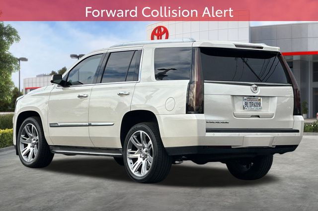 2015 Cadillac Escalade Luxury photo 4