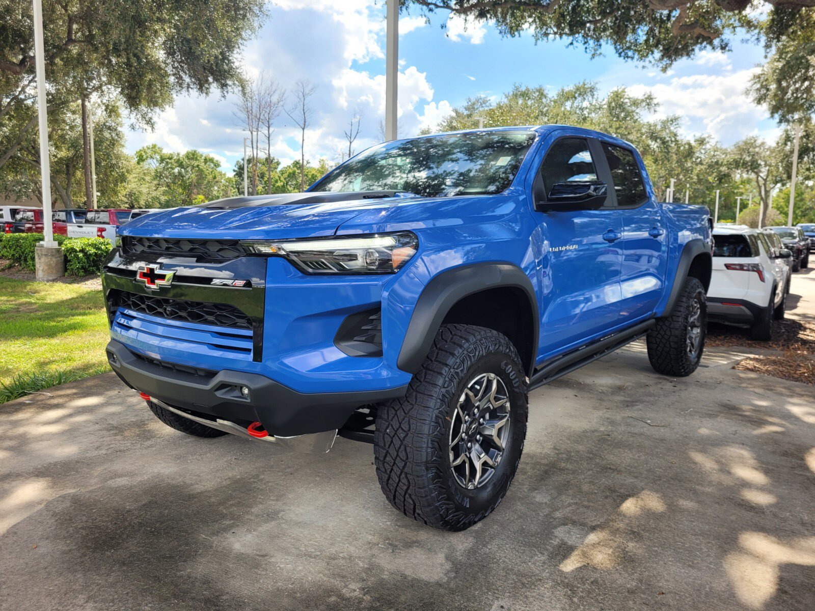 2026 Chevrolet Colorado ZR2 photo 2