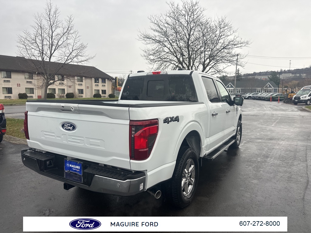 2025 Ford F-150 XLT photo 4