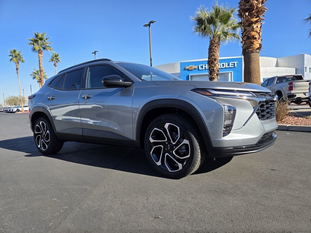 2026 Chevrolet Trax RS's photo