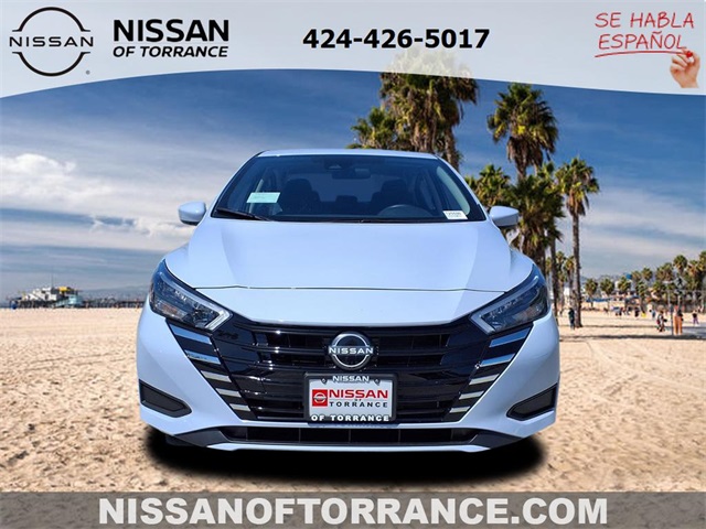 2025 Nissan Versa SV photo 2