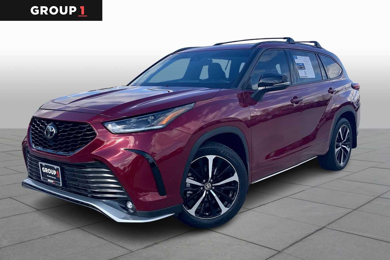 2021 Toyota Highlander XSE's photo
