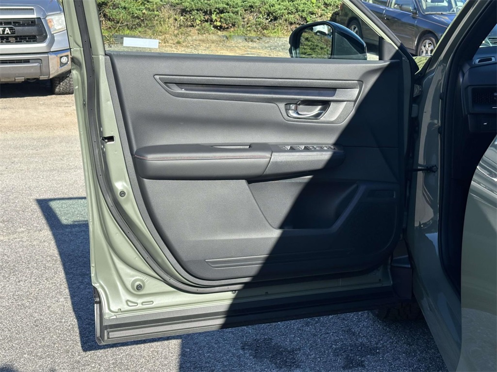 2026 Honda CR-V Hybrid photo 4